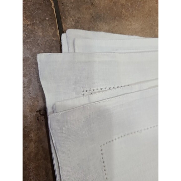 10pk Southern Living 19" L x 14" W Linen/Cotton Placemats, White - Picture 9 of 10